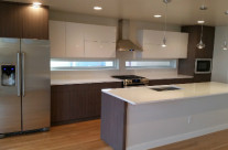 Osage – Vail Textured Melamine / High Gloss White